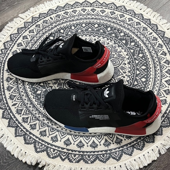 Adidas NMD_R1 V2 Core Black – Men’s Size 10 (New) - Picture 1 of 7